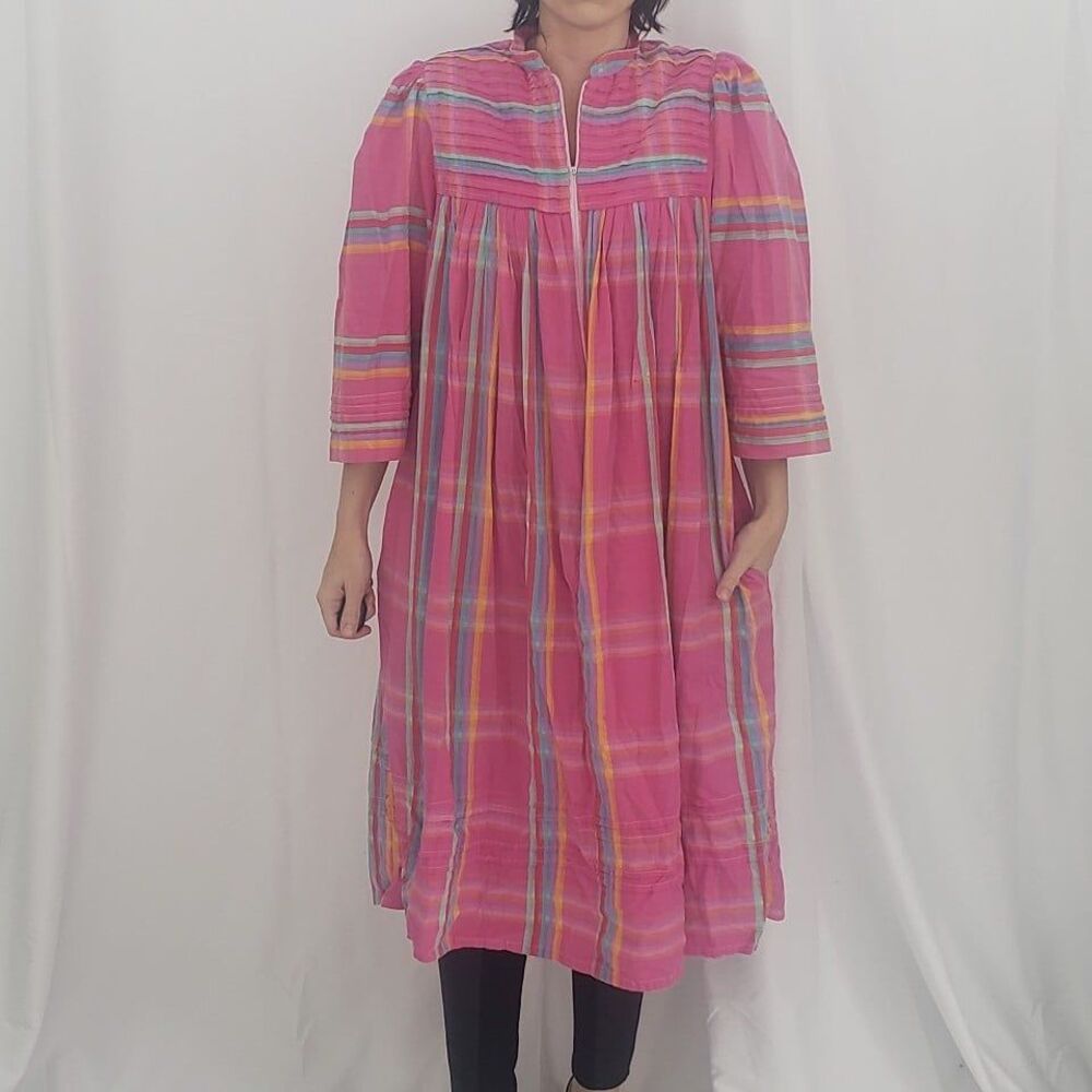 80s/90s Pink Plaid Zip Front‎ Robe